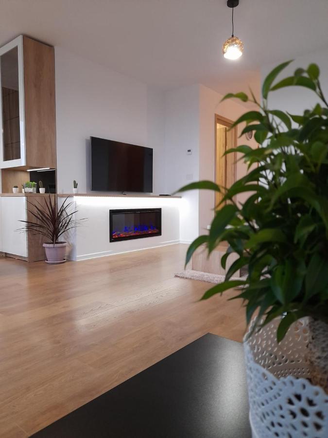 Luxury Panorama Apartament,Coresi Brasov Exterior photo